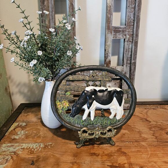 Vintage Cast Iron Trivet-Black and White Cow Trivet Farmhouse Decor 8"x6.25" - Picture 8 of 10